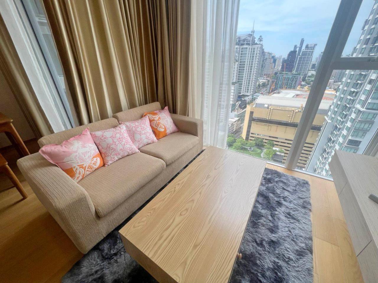 2 Bedroom Luxury Apartment 3 Min Walk From Bts Ekkamai Banguecoque Exterior foto